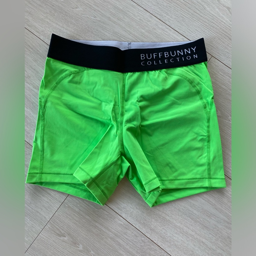 Buffbunny shorts